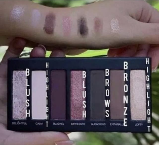 Eyeshadow pallette