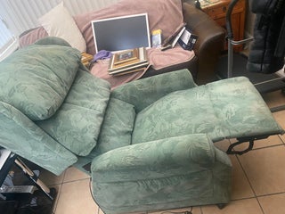 Power stand up reclining chair