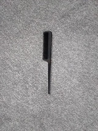 Fine racktail comb