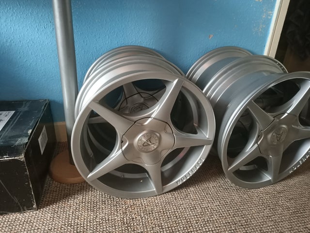 set of 4 15" alloys