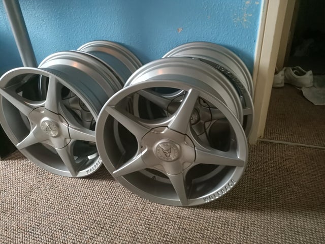 set of 4 15" alloys