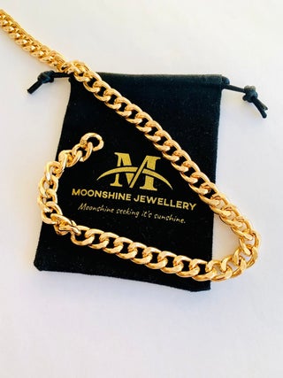 18K Gold Chain Necklace brandnew Moonshine