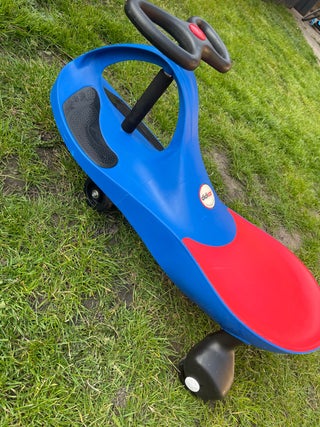 Children's entertainment "car"