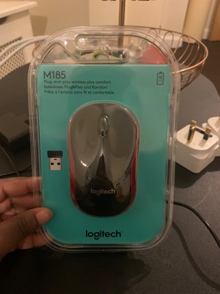 Logitech M185
