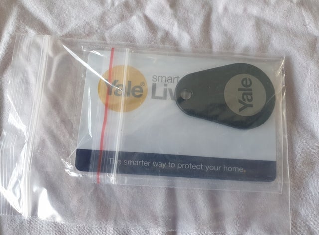 Yale Conexis L1 Smart Keyless Door lock