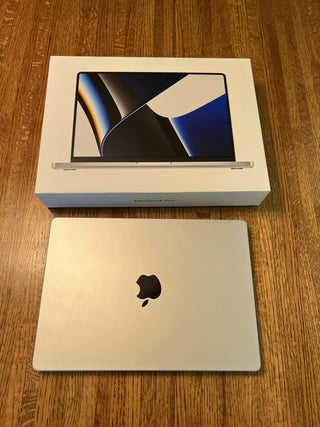 MacBook Pro 14" M1 MAX, 64GB, 2TB Silver
