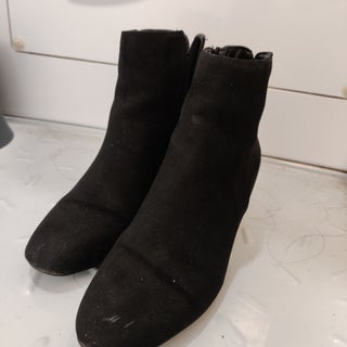 Black Ankle Heel Boots