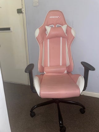 PINK AMINITURE GAMING CHAIR