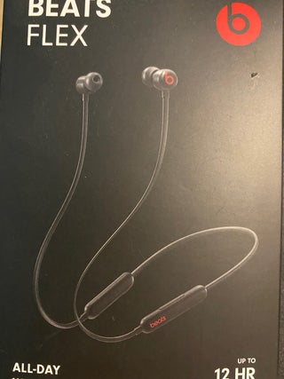 Beats flex wireless earphones