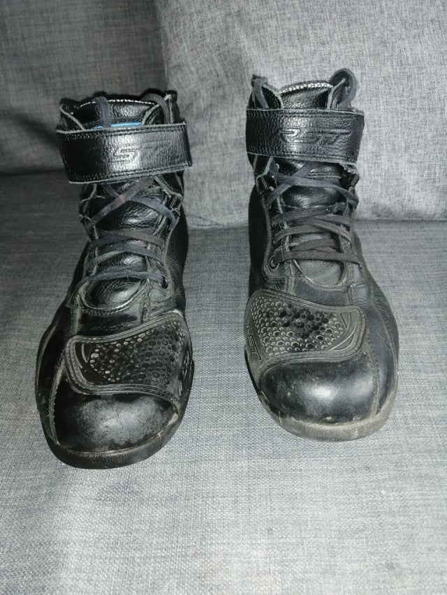 Boots Motorcycle Size 7uk