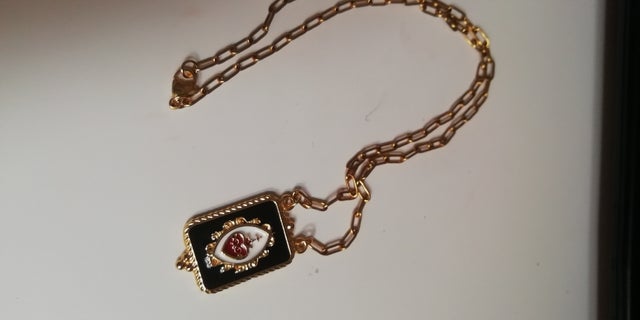 sacred heart necklace