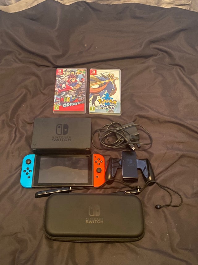 Mint condition nintendo switch