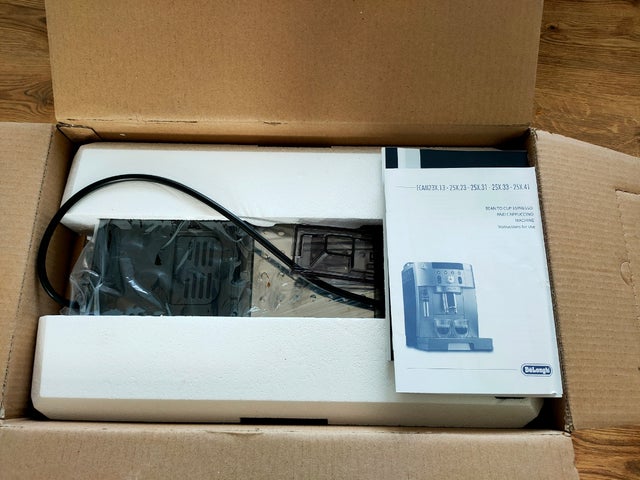 De'Longhi Magnifica S Smart Fully Automatic New