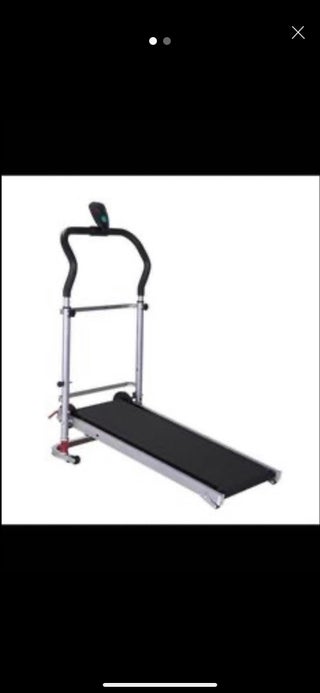Manual small treadmill ideal for home use