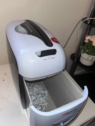 Rexel Style Confetti Cut Shredder