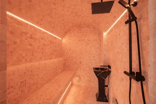 Fully renovated duplex apartment in Puerto Banús w