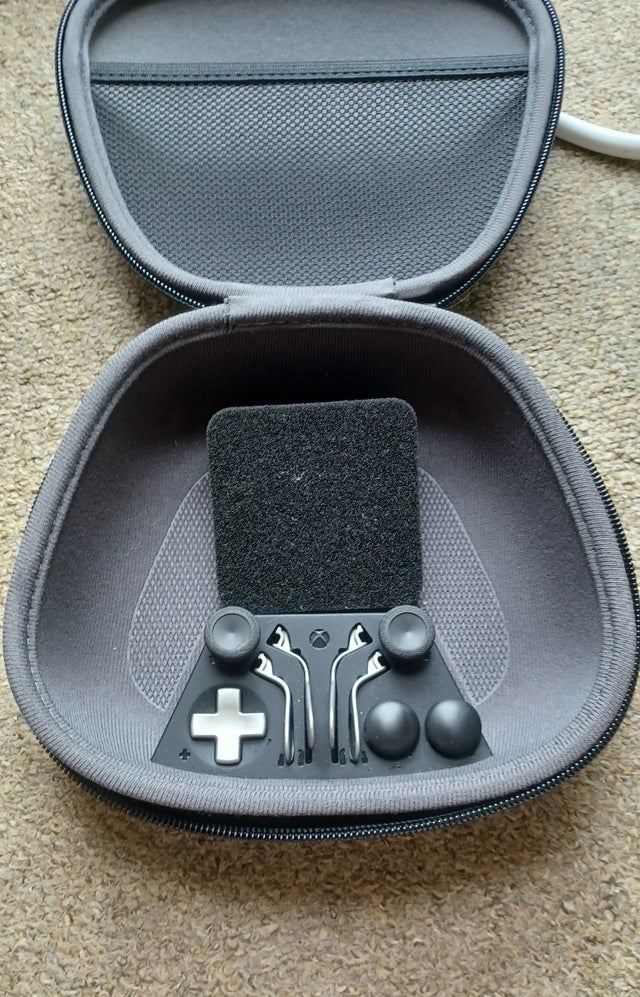 xbox one Elite controller with original box