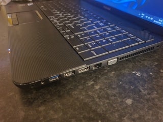 Toshiba 15.6" windows 11 pro laptop and bag