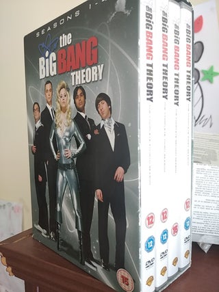 DVDs Big Bang theory Seasons 1-4