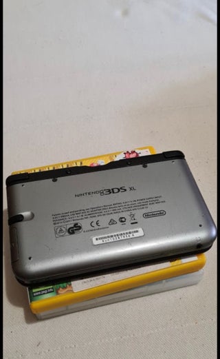 Nintendo 3DS XL