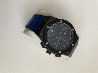 Mens luxury watch