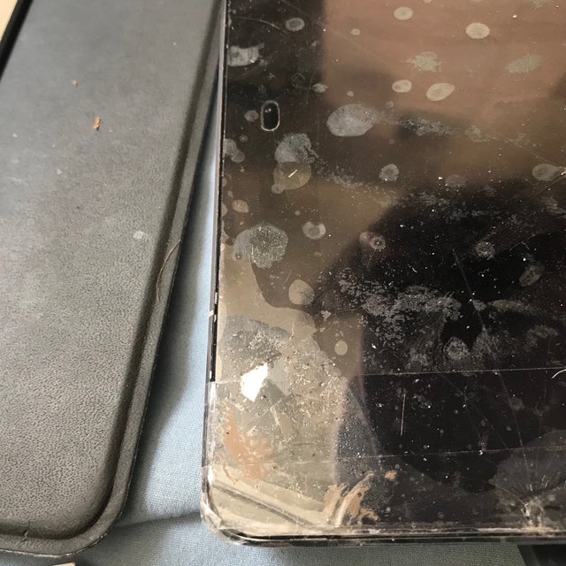 Ipad pro 1 gen 32 gh cellular unocked