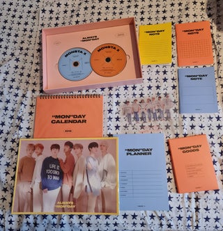 MONSTA X "MON-DAY" SEASONS GREETINGS 2019