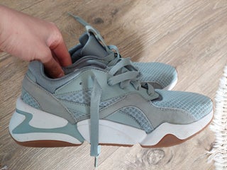 Puma trainers size 7