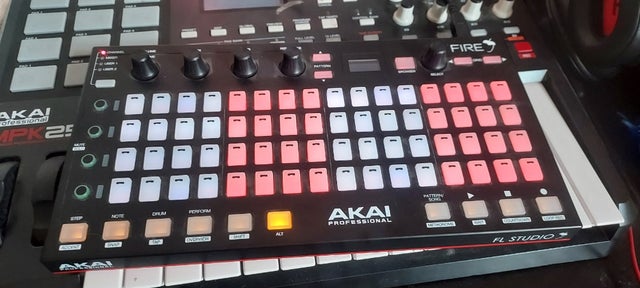 Akai Fire Controller