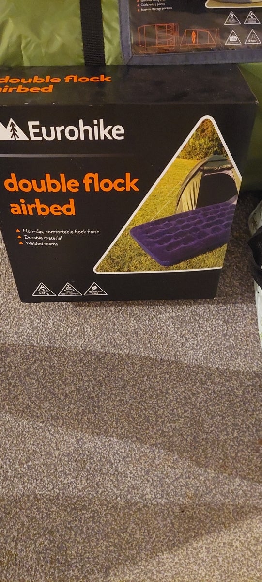 4 man tent brand new cooker double air bed and bra