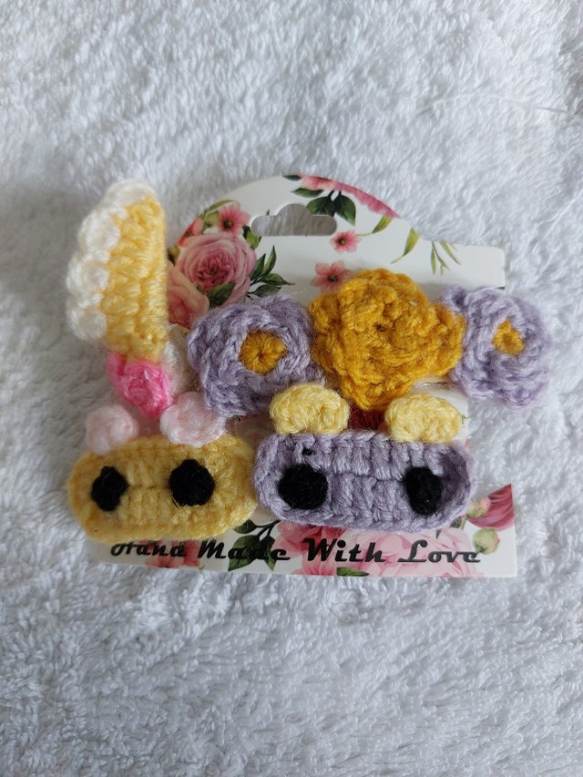 unique crochet hair clip