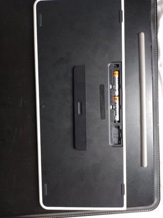 Teclado Bluetooth Logitech K780 £40