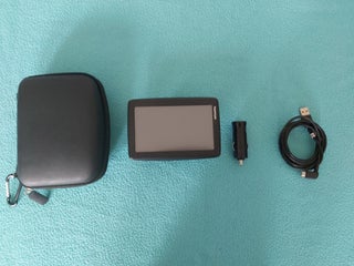 GPS TOMTOM Z1230, with protective cover and cable