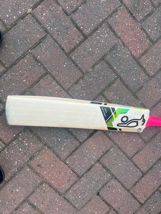 Kookaburra Cricket Bat