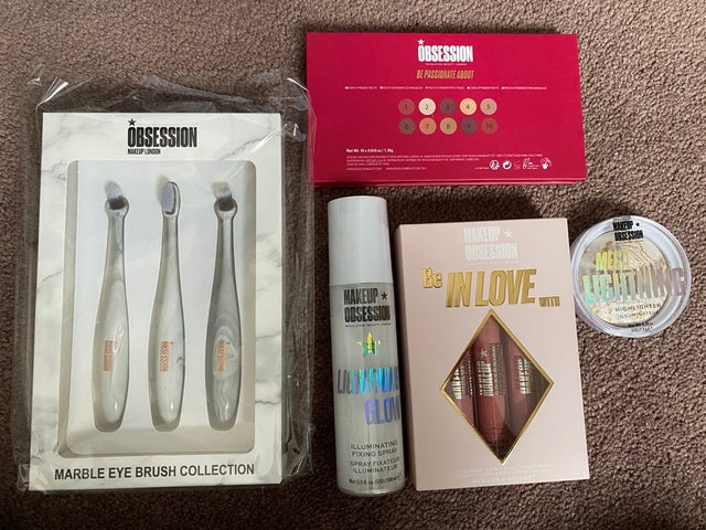 Make up obsession gift set