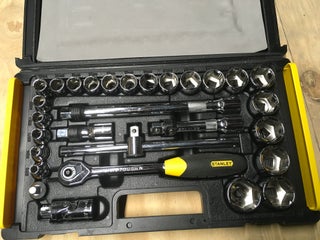 Socket Set