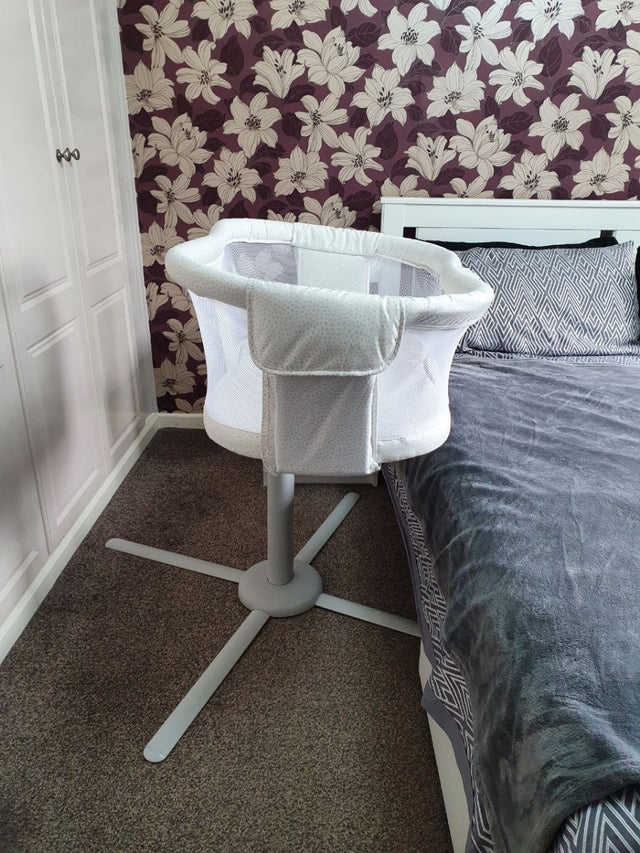 HALO Bassinest cot