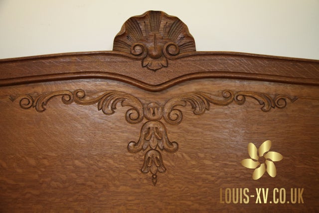BEAUTIFUL LOUIS XV ANTIQUE FRENCH KING BED