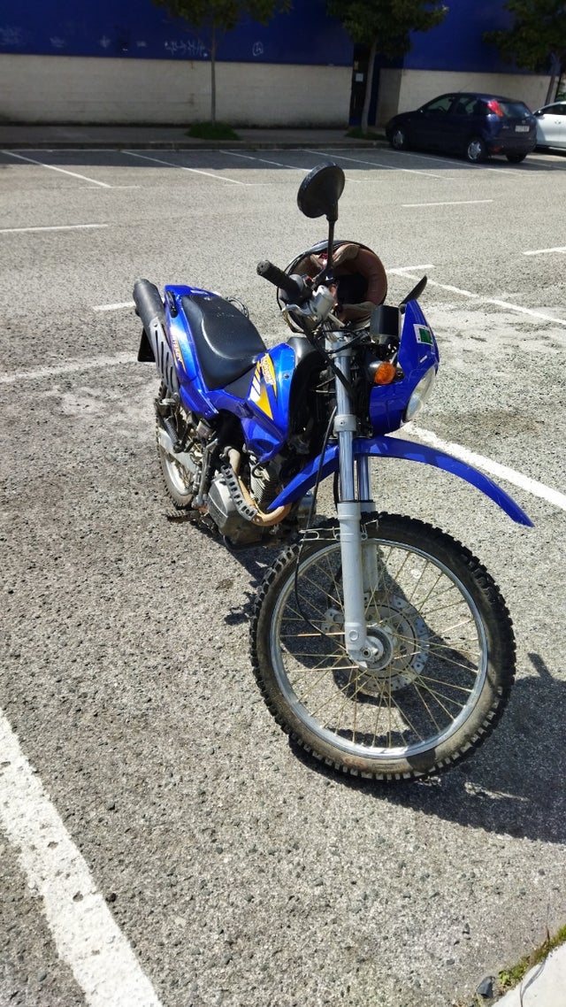 moto esproren cbr125 ano 2010