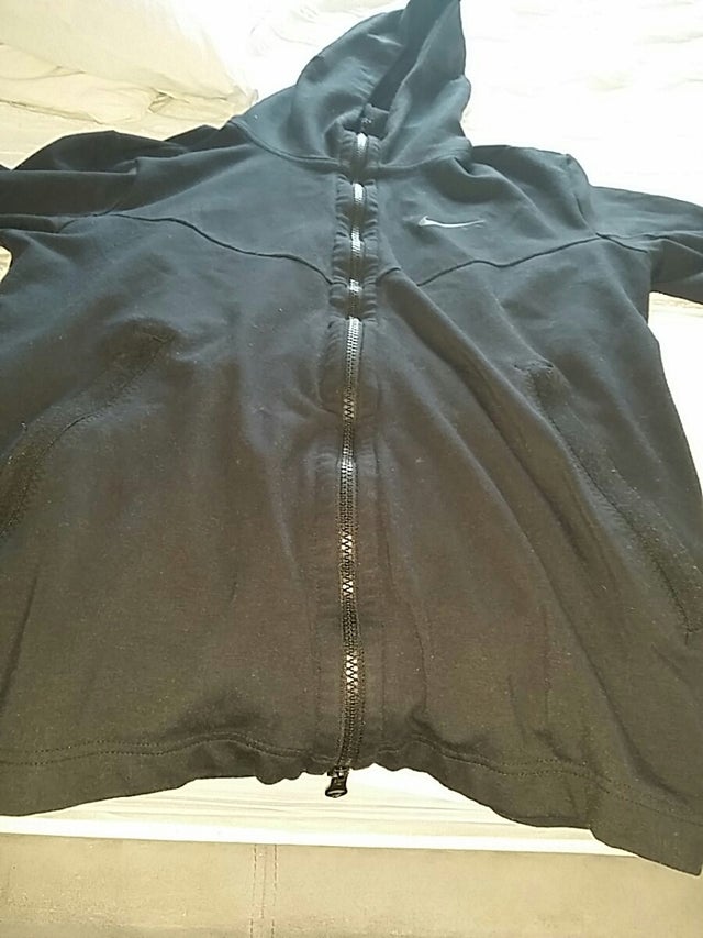 nike zip up hoodie