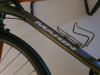 Marin Larkspur Man bike