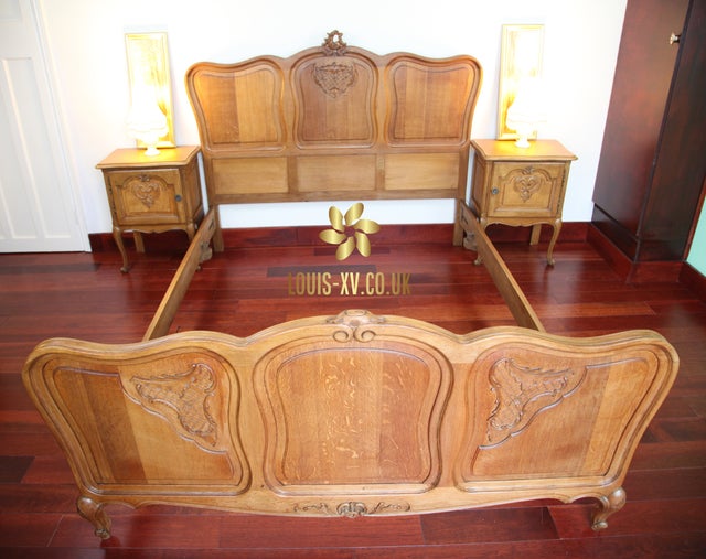 Louis XV Bed Carved Oak &amp; A pair of Nightstands