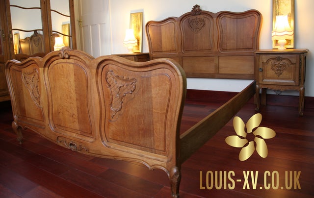 Louis XV Bed Carved Oak &amp; A pair of Nightstands